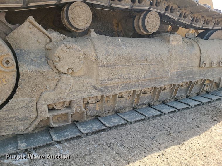 image for item DK4023 2013 Caterpillar 963D  track loader