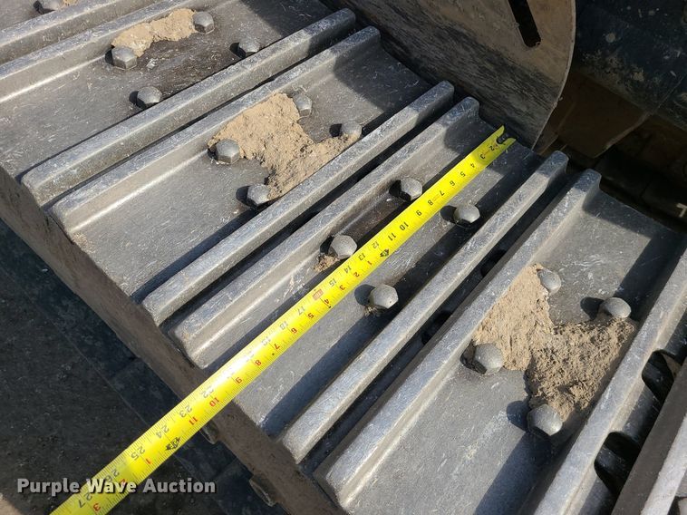 image for item DK4023 2013 Caterpillar 963D  track loader