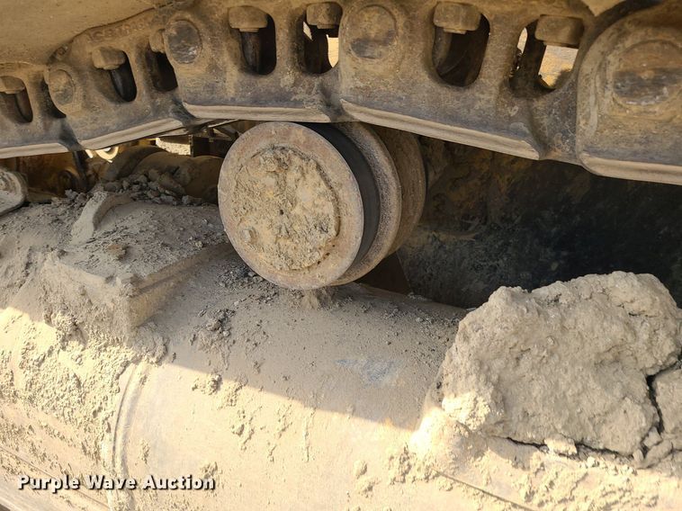 image for item DK4023 2013 Caterpillar 963D  track loader