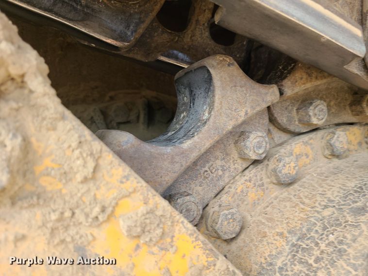 image for item DK4023 2013 Caterpillar 963D  track loader