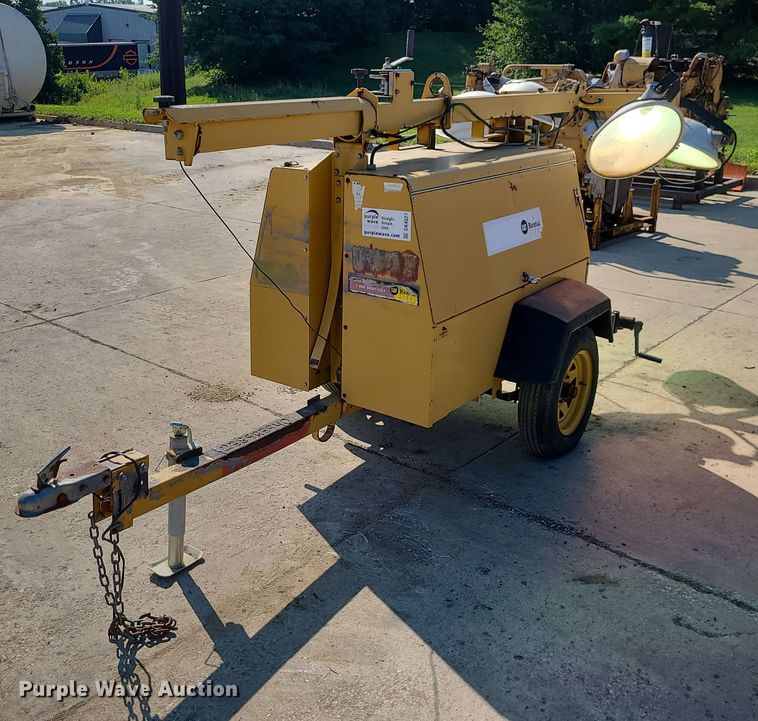 image for item DK4027 Caterpillar  light plant