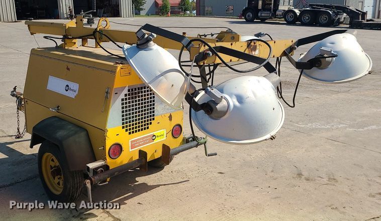 image for item DK4027 Caterpillar  light plant