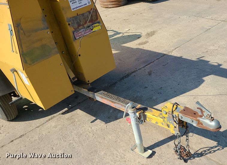 image for item DK4027 Caterpillar  light plant