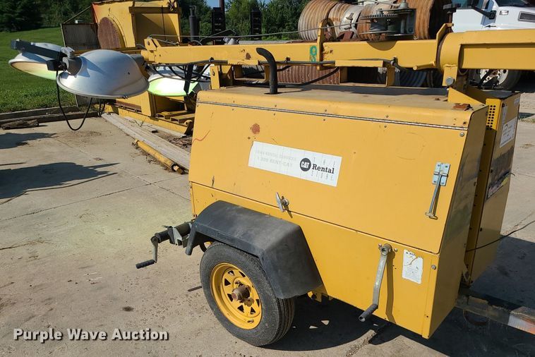 image for item DK4027 Caterpillar  light plant