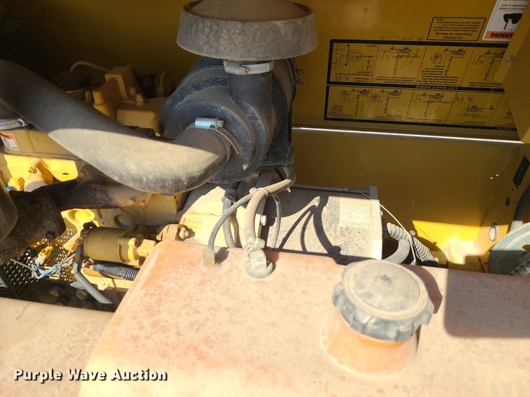 image for item DK4027 Caterpillar  light plant