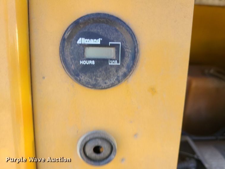 image for item DK4027 Caterpillar  light plant