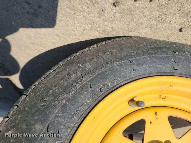 image for item DK4027 Caterpillar  light plant