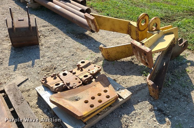 image for item DK4038 Caterpillar D8R  parts