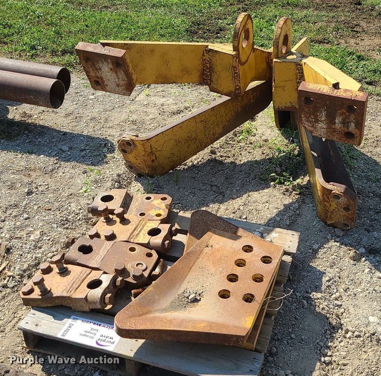 image for item DK4038 Caterpillar D8R  parts