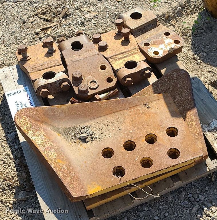 image for item DK4038 Caterpillar D8R  parts