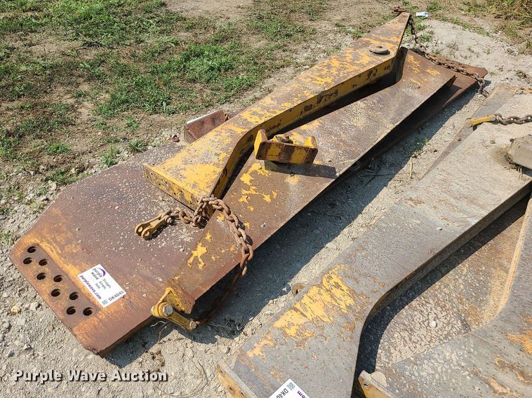 image for item DK4045 Caterpillar 740  end gate