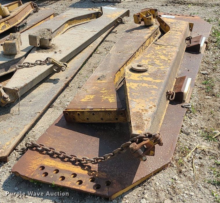 image for item DK4045 Caterpillar 740  end gate