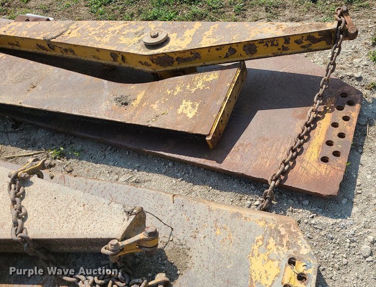 image for item DK4045 Caterpillar 740  end gate