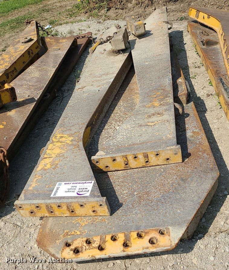 image for item DK4046 Caterpillar 740  end gate