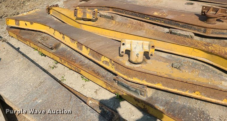 image for item DK4047 Caterpillar 740  end gate