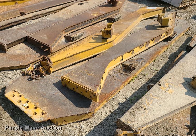 image for item DK4047 Caterpillar 740  end gate