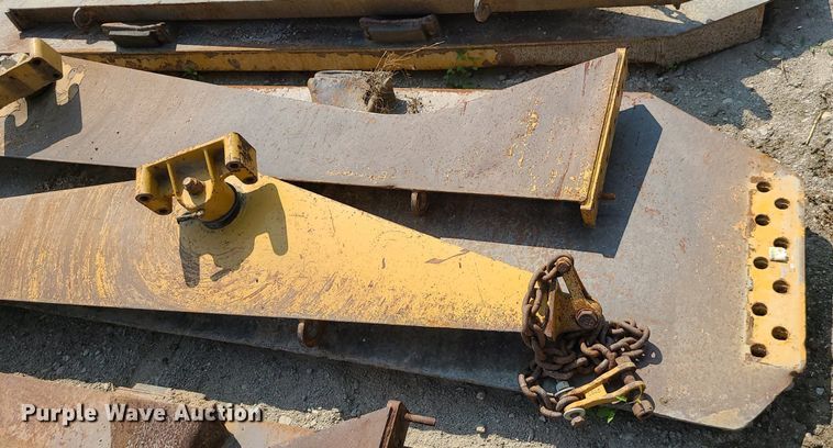 image for item DK4047 Caterpillar 740  end gate