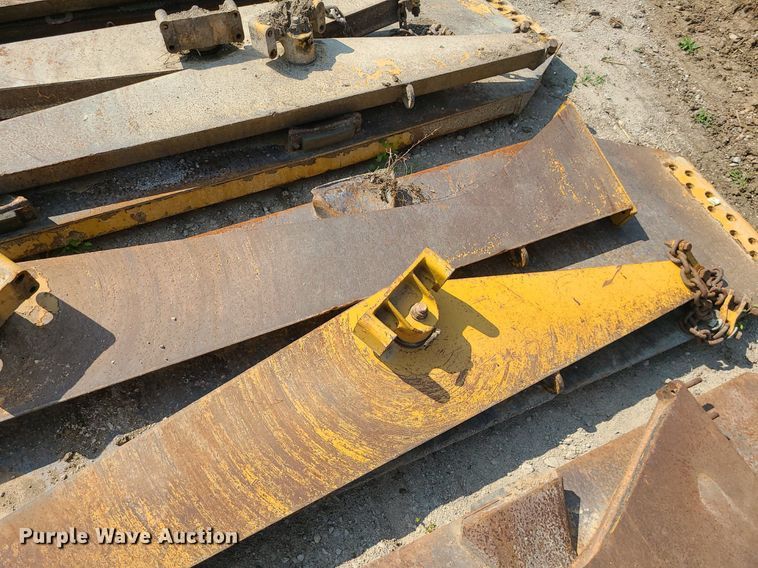 image for item DK4047 Caterpillar 740  end gate