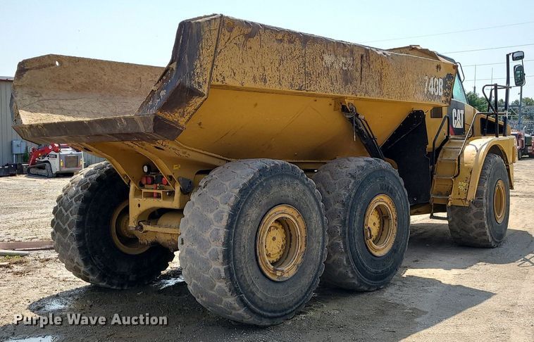 image for item DK4052 2015 Caterpillar 740B  haul truck