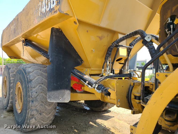 image for item DK4052 2015 Caterpillar 740B  haul truck