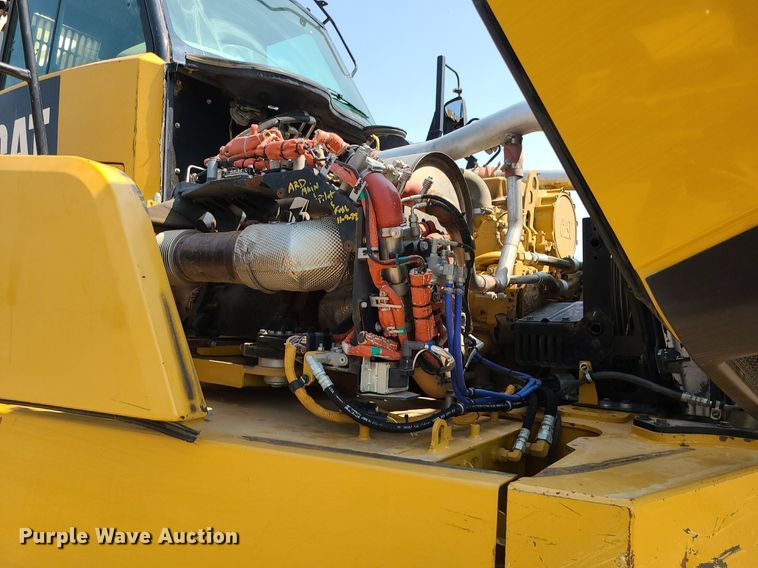 image for item DK4052 2015 Caterpillar 740B  haul truck