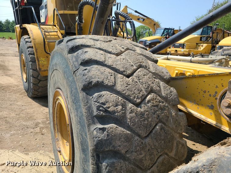 image for item DK4052 2015 Caterpillar 740B  haul truck