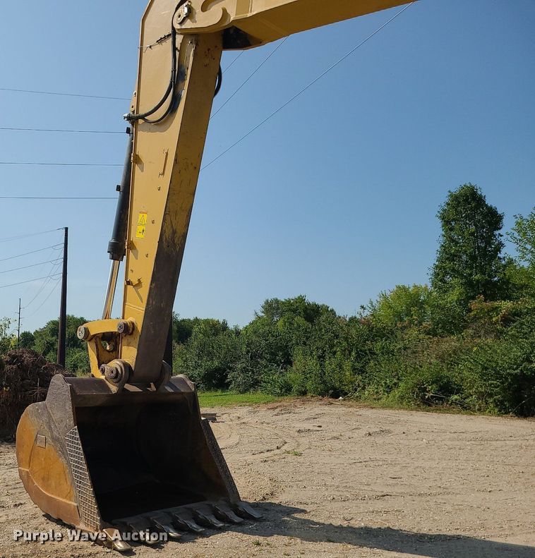 image for item DK4054 2016 Caterpillar 349FL  excavator