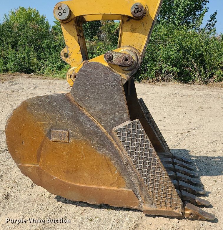 image for item DK4054 2016 Caterpillar 349FL  excavator