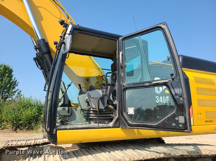 image for item DK4054 2016 Caterpillar 349FL  excavator