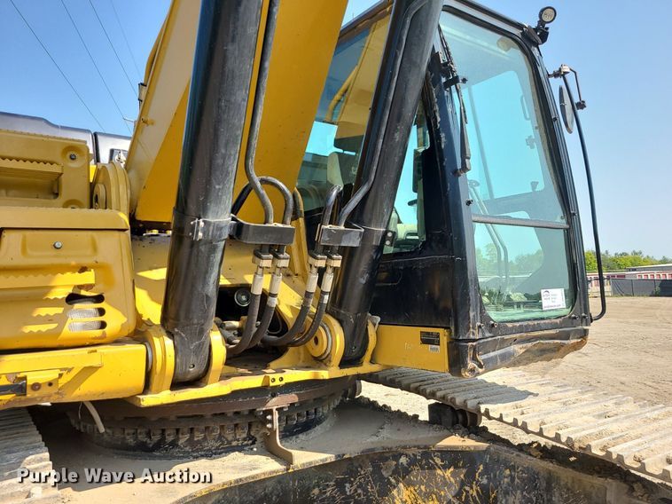 image for item DK4054 2016 Caterpillar 349FL  excavator