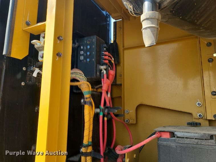 image for item DK4054 2016 Caterpillar 349FL  excavator