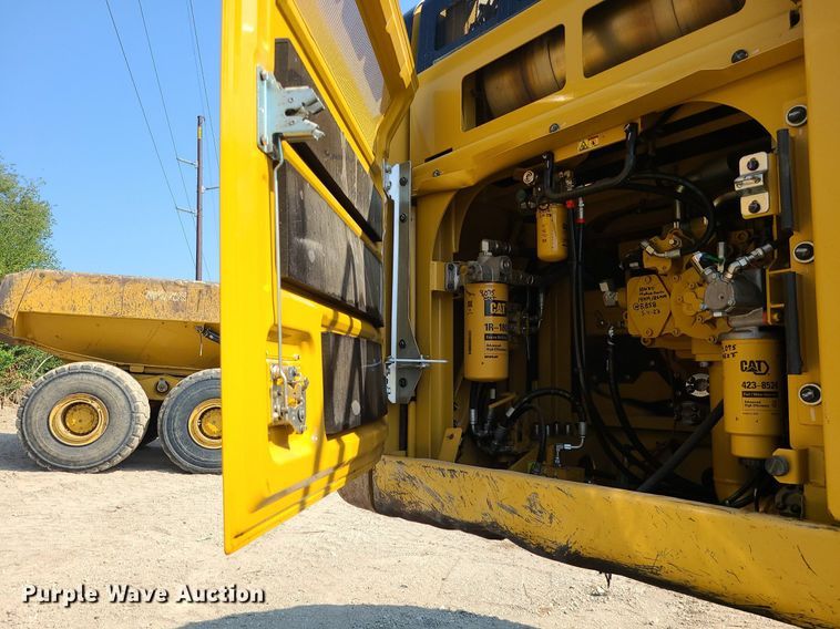 image for item DK4054 2016 Caterpillar 349FL  excavator