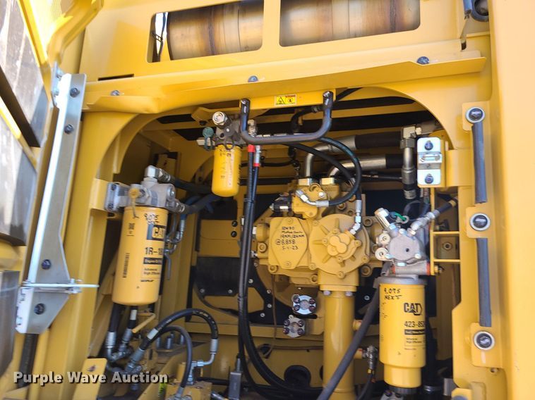 image for item DK4054 2016 Caterpillar 349FL  excavator