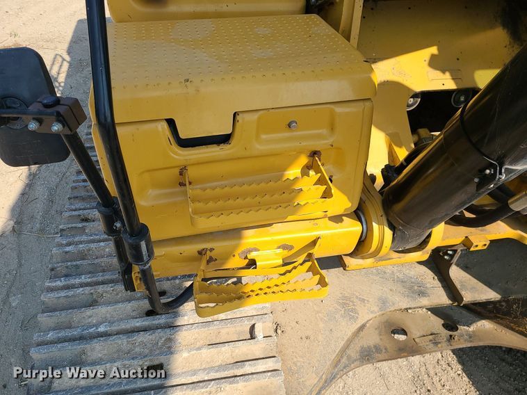 image for item DK4054 2016 Caterpillar 349FL  excavator