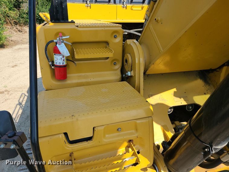 image for item DK4054 2016 Caterpillar 349FL  excavator