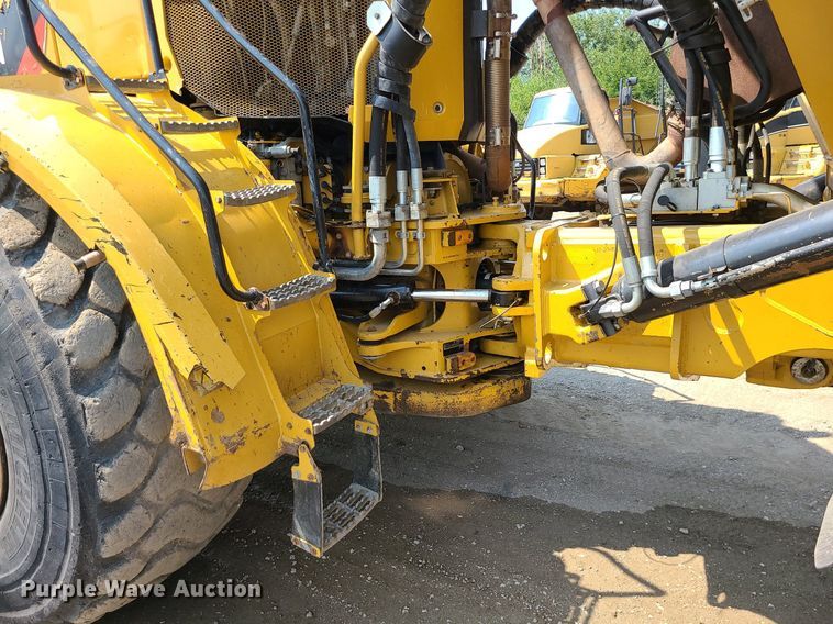 image for item DK4055 2014 Caterpillar 740B  haul truck