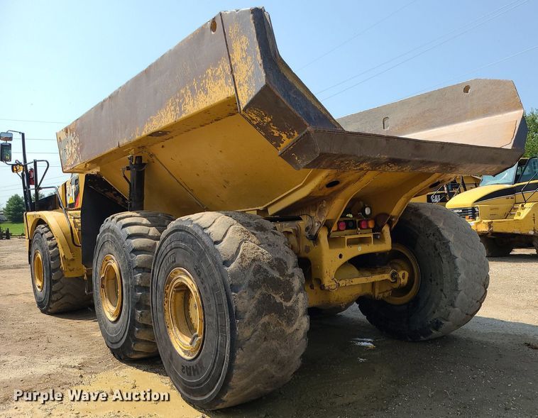 image for item DK4055 2014 Caterpillar 740B  haul truck