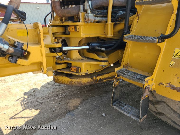 image for item DK4055 2014 Caterpillar 740B  haul truck