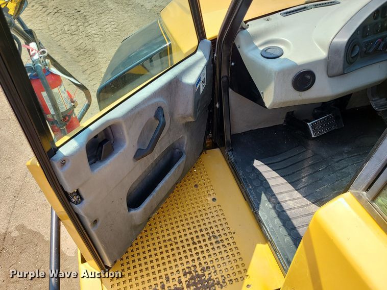 image for item DK4055 2014 Caterpillar 740B  haul truck