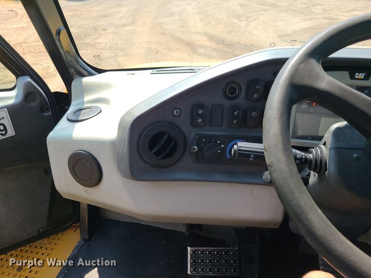 image for item DK4055 2014 Caterpillar 740B  haul truck