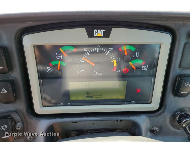 image for item DK4055 2014 Caterpillar 740B  haul truck