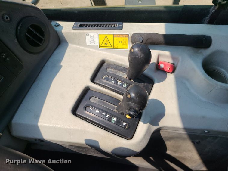 image for item DK4055 2014 Caterpillar 740B  haul truck