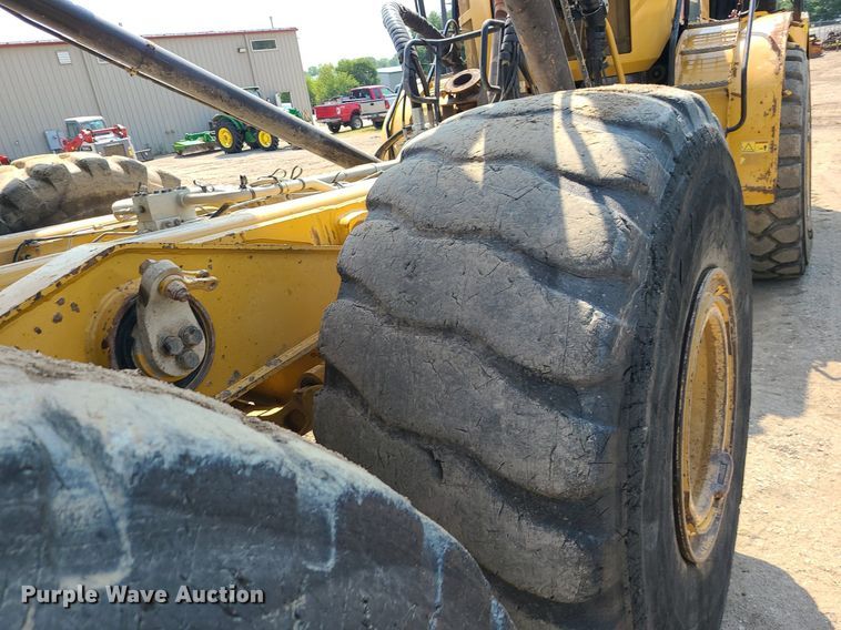 image for item DK4055 2014 Caterpillar 740B  haul truck