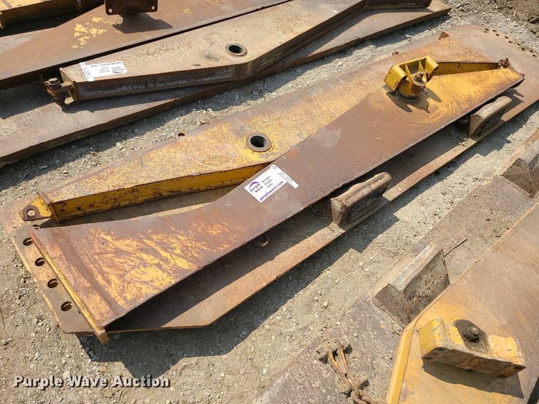 image for item DK4055 2014 Caterpillar 740B  haul truck