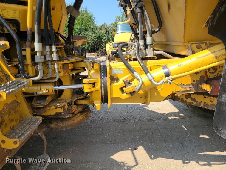 image for item DK4056 2007 Caterpillar 740  haul truck