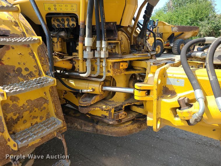 image for item DK4056 2007 Caterpillar 740  haul truck