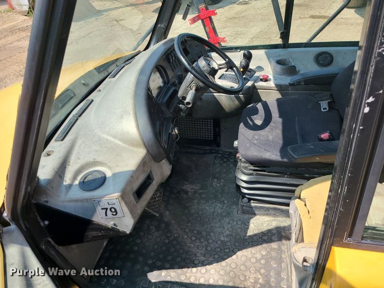 image for item DK4056 2007 Caterpillar 740  haul truck