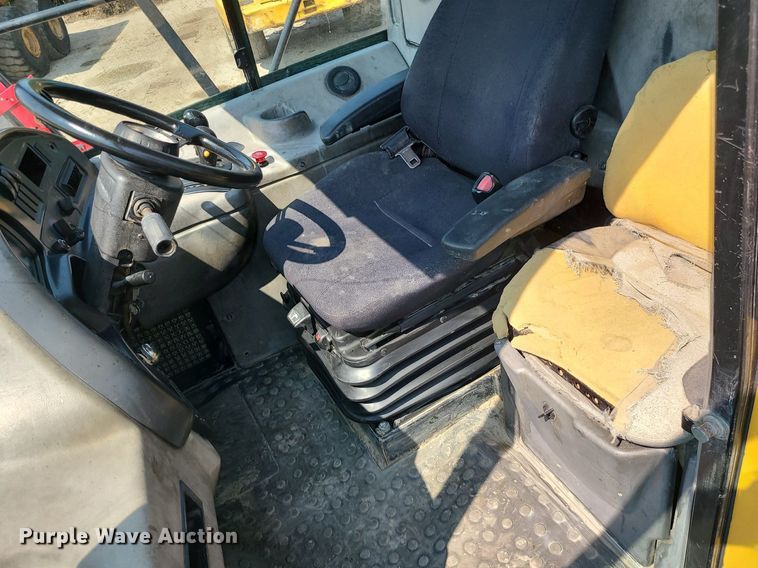 image for item DK4056 2007 Caterpillar 740  haul truck