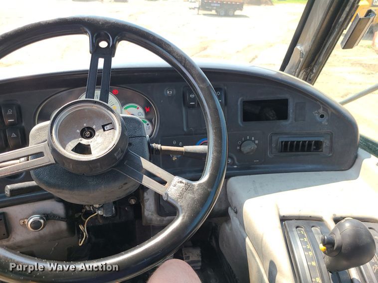 image for item DK4056 2007 Caterpillar 740  haul truck