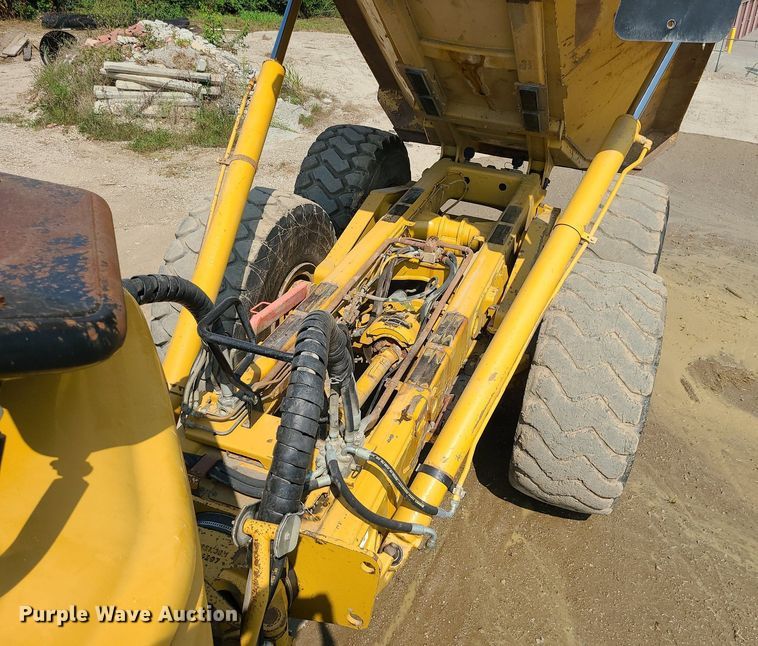 image for item DK4056 2007 Caterpillar 740  haul truck